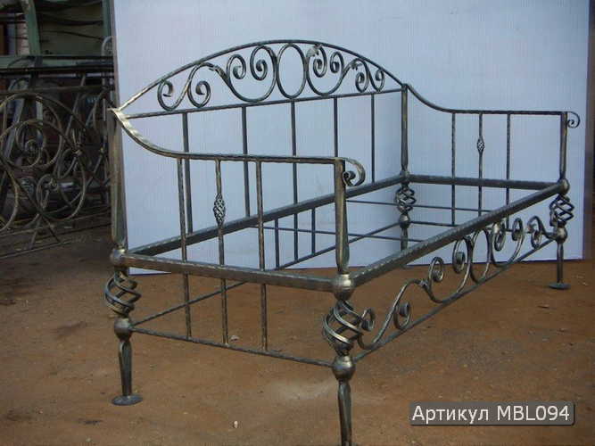 kovanaja_mebel_mbl094.jpg
