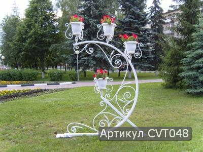kovanie_podstavki_dlja_zhvetov_cvt048.jpg